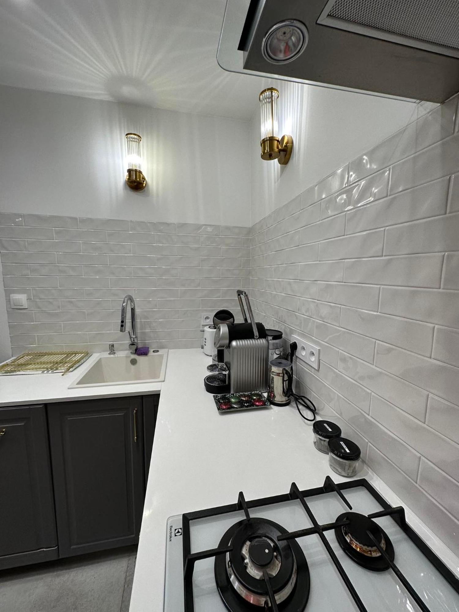 Art Deco Apartment Варшава Экстерьер фото